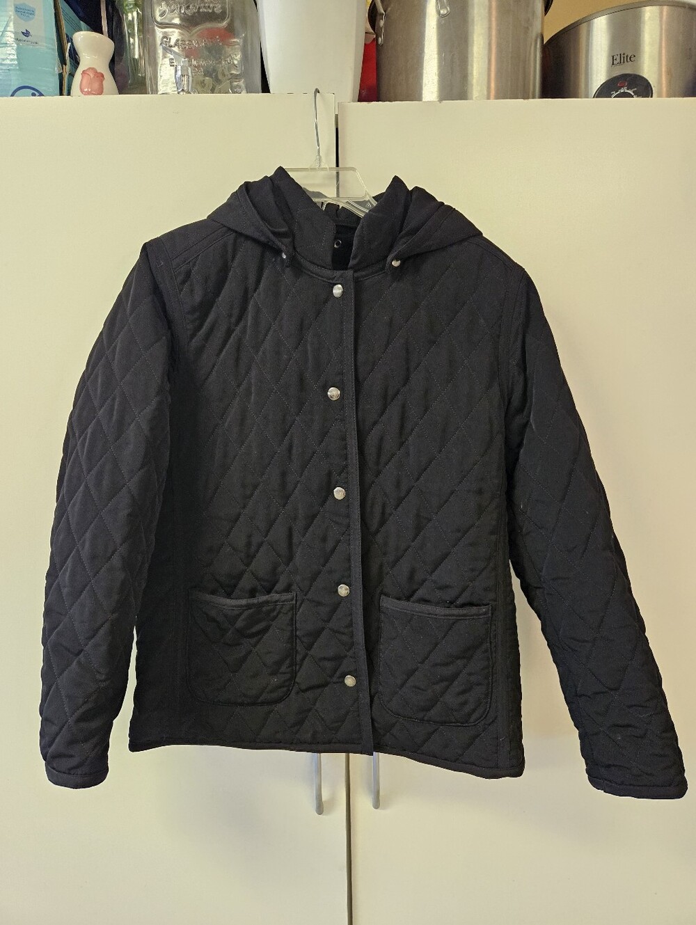 ESprit Outerwear Quilted Black Jacket With Hood Like New Size Large